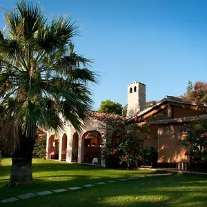 Luna Rossa Aparthotel